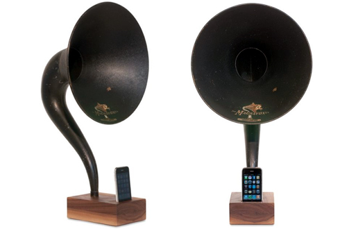 iVictrola – The iPhone Dock that bears euphonious Traces of the Past